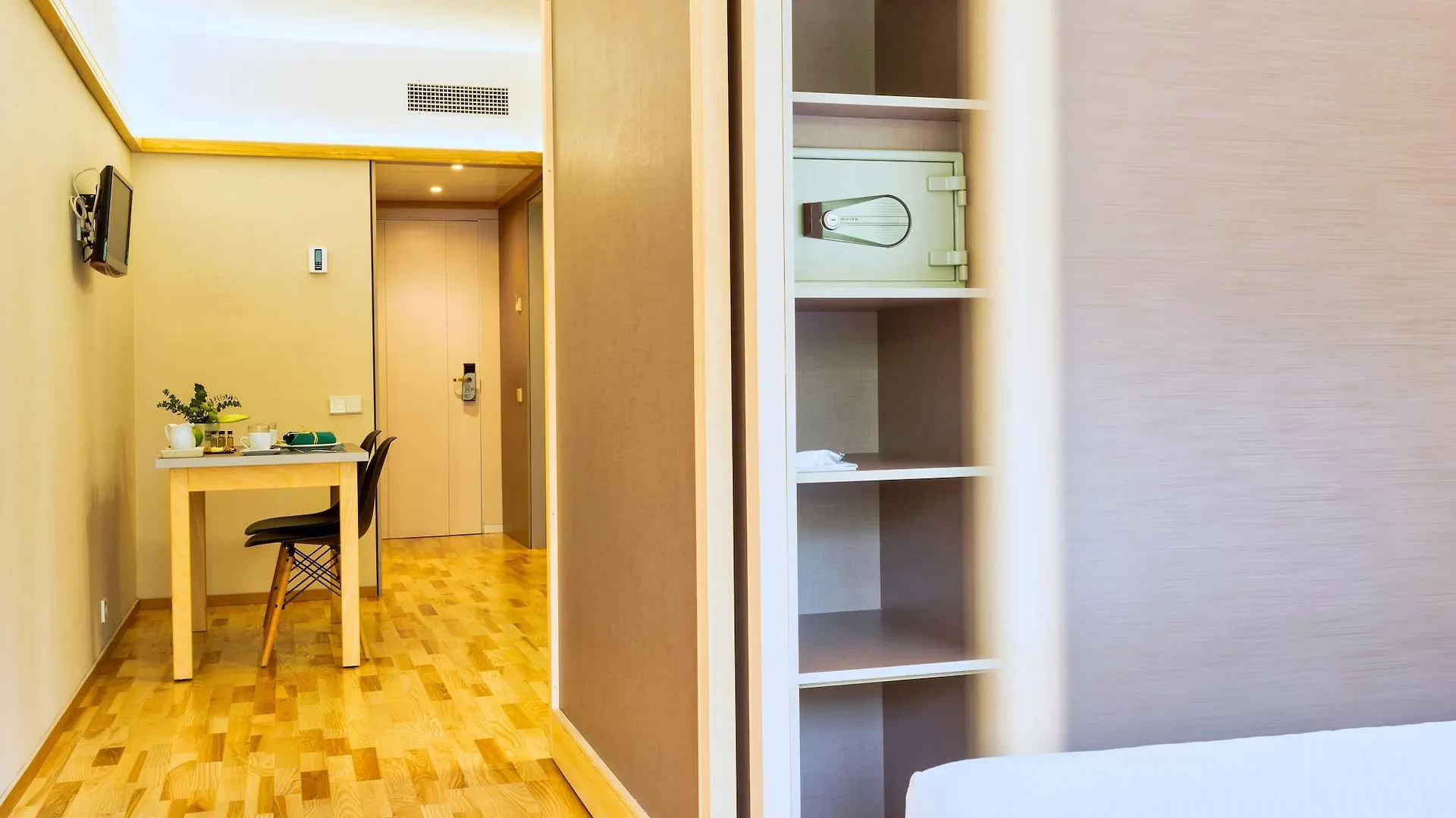 Bonanova Suite Barcelona 3*,  Spain