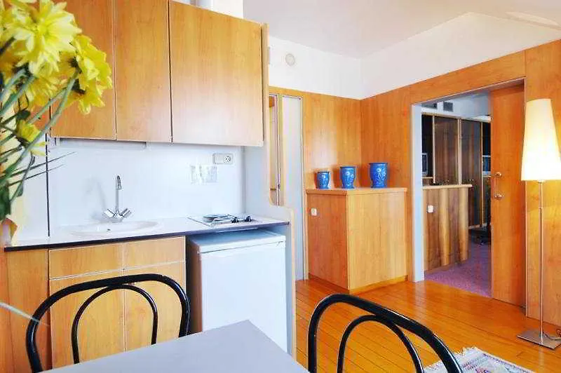 Bonanova Suite Barcelona 3*,